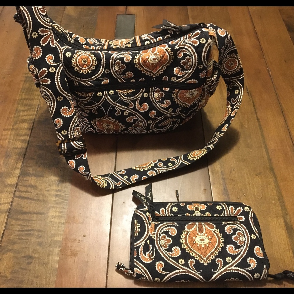 Vera Bradley purse and wallet set